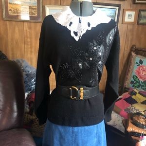 Vintage Floral Appliqué Knit Sweater
